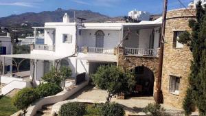 Elia Apartments Tinos Greece