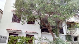 Jakišnica Apartment