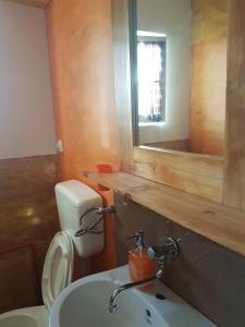 Belette Apartments & Park