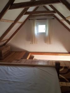 Belette Apartments & Park