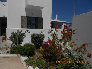 Aspous Studios and Rooms