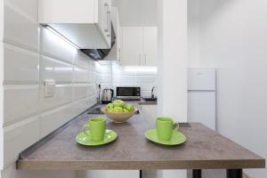 Kyiv White Apartment