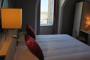 Hotels Les Terrasses Poulard : photos des chambres