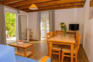 Appart'hotels Goelia Le Village Club Marin : photos des chambres