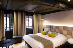 Hotels Hotel Le Colombier Suites : photos des chambres