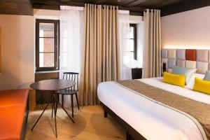 Hotels Hotel Le Colombier Suites : photos des chambres