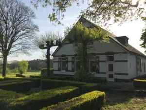 B&B Het Rijkzicht - 伯格达尔