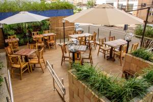 Bahamas Duplex by WS