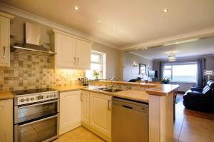 Seabreeze Apartment