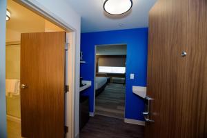 Holiday Inn Express & Suites McKinney - Frisco East by IHG