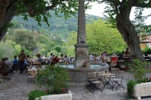 Appartements Bastide Provencale Les Muriers d'Engaspaty : photos des chambres