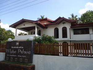 Rajarata White Palace, Hotely - Anurádhapura