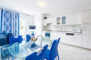 Apartments Nikolina