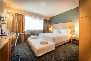 Double or Twin Room with Extra Bed room in SANA Malhoa Hotel