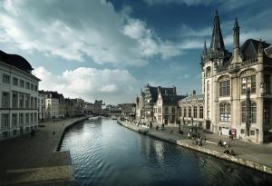 Graslei 16, 9000 Ghent, Belgium.