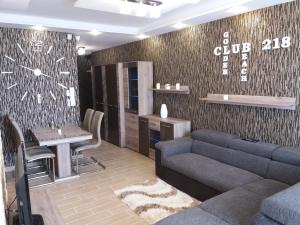 MyFlat Club 218 Golden Beach Wellness Apartment