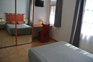 Hotels Hotel Castel Mistral : photos des chambres