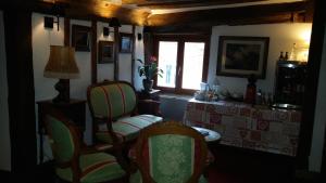 Les Trois Cheminees Chambres d'Hotes photo 21