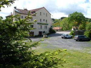 Hotels Logis Hotel Restaurant Les Cevennes : photos des chambres