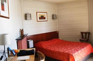 Hotels Hotel Restaurant De La Poste Mulhouse Ottmarsheim : photos des chambres