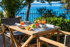 Hotels Hotel Le Bailli De Suffren : photos des chambres