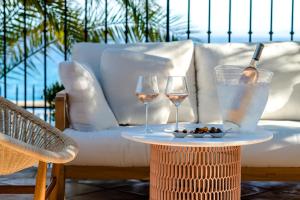 Hotels Hotel Le Bailli De Suffren : photos des chambres