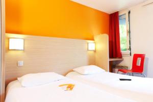 Hotels Premiere Classe Valenciennes Ouest Petite Foret : Chambre Lits Jumeaux