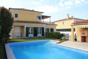 Spacious Villa in Azeitão (with private pool) - Camarate