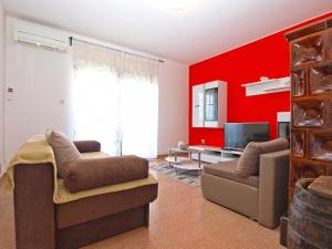 Apartment Snezana 1200