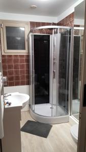 B&B / Chambres d'hotes Les Cloches de Corneville : Chambre Double