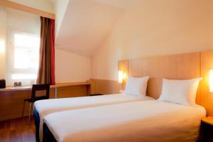 Hotels ibis Annecy Centre Vieille Ville : photos des chambres