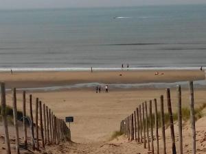 Studio South Beach with garden and free parking