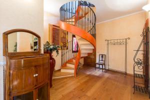 Villa Elisette by Impero House