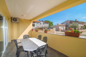 Apartment UNA 2 