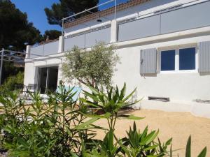 Maisons de vacances Home Cassis - Maison Mediterranee - Piscine chauffee : photos des chambres