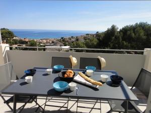 Maisons de vacances Home Cassis - Maison Mediterranee - Piscine chauffee : photos des chambres