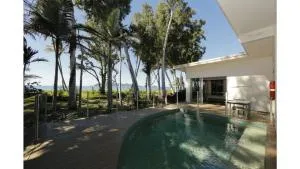 The Boat House - Tully