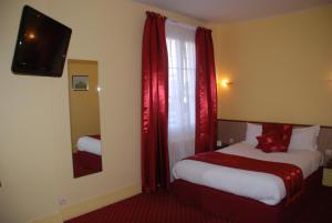 Hotels The Originals City, Hotel Cathedrale, Lisieux (Inter-Hotel) : photos des chambres