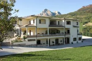 Locanda Del Parco Hotel - Ornano Grande