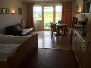 Apartmentanlage am Kellerberg - 诺因布尔格福尔姆瓦尔德