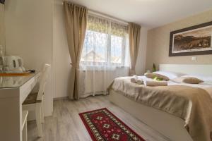 Apartments & Rooms Aleksandra