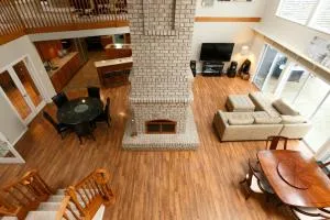 Muchen Villa - Point Roberts