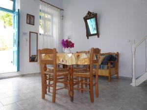 Halki Townhouse Halki-Island Greece
