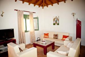 Aselinos Suites Skiathos Greece