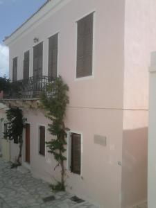 Apano Vrysi