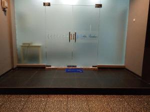 RedDoorz Near Gajah Mada Street Semarang