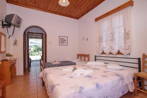 Armonia Guesthouse Skopelos Greece