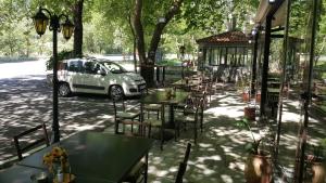 Hani Zemenou Parnassos Greece