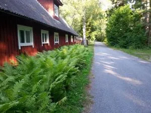 Kuus Tuba - Järveküla