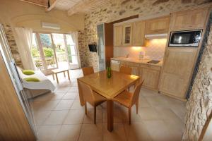 Appartements La Bastide du Soleil : photos des chambres